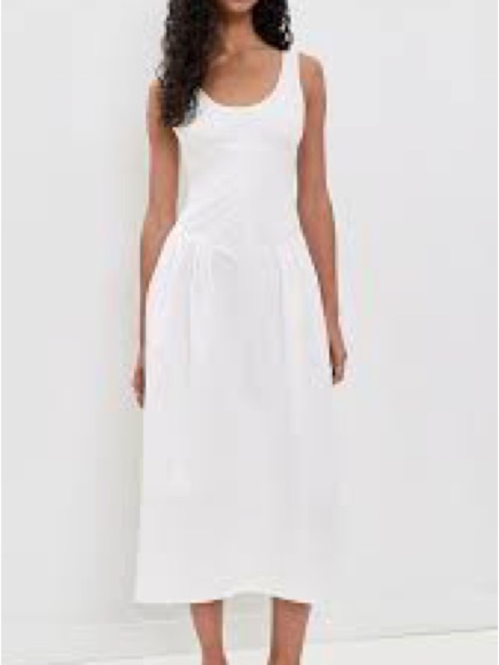 Lioness Luna White Sleeveless Maxi Dress - Elegant Everyday Style - Picture 2 of 7